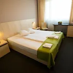 Panorama Business 4*